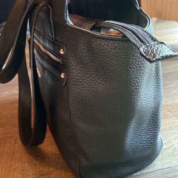 COPY - Nine West leather shoulder bag very beautiful bag - Picture 4 of 11